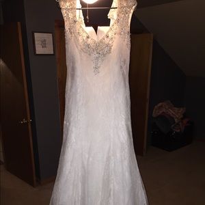 Mori Lee sz 12 wedding dress
